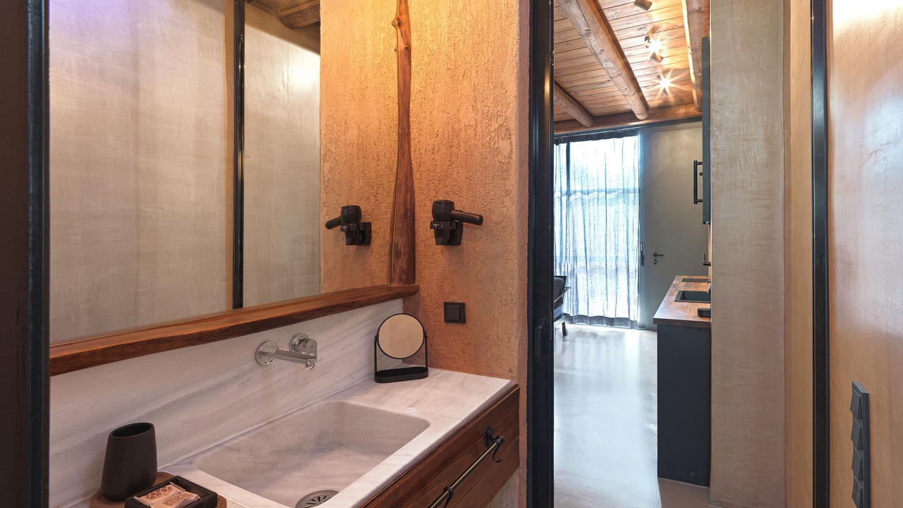 Photo of Bathroom in Piraeus