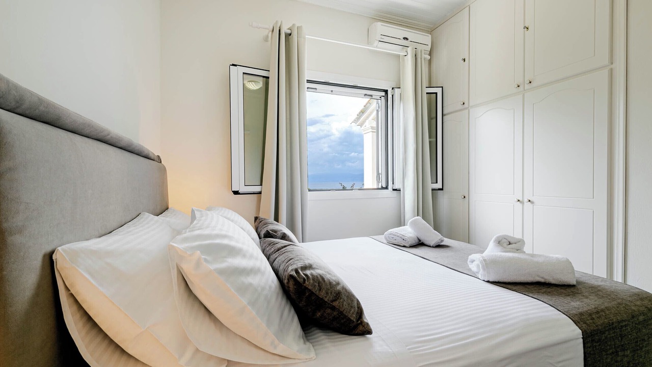 Photo of Bedroom in Chlomos