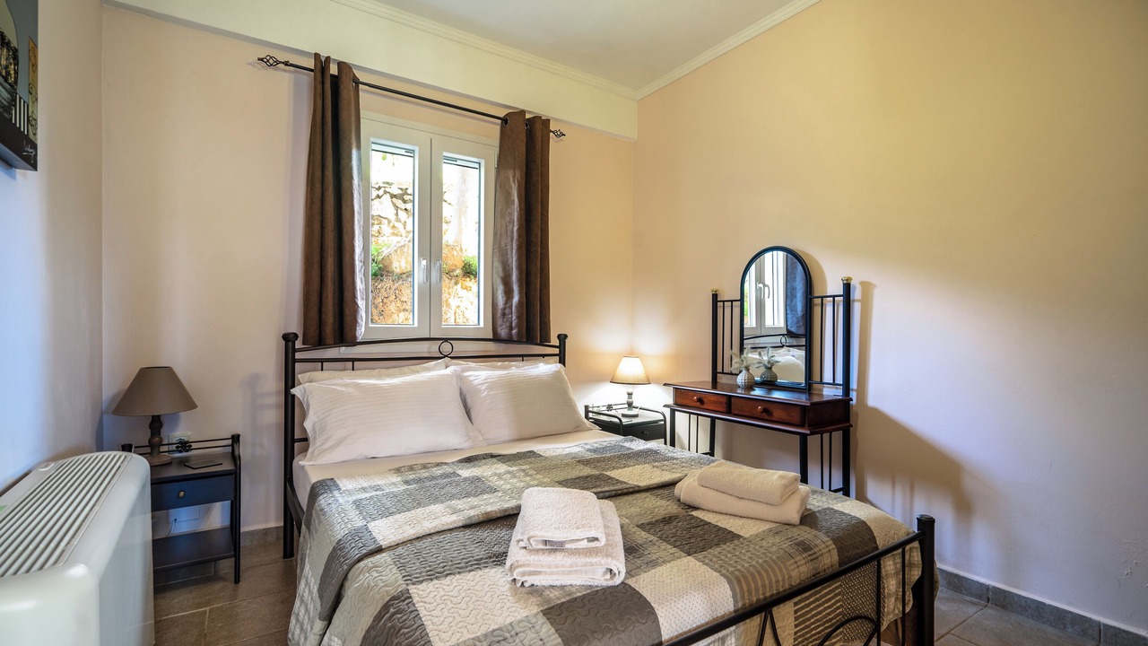 Photo of Bedroom in Faraklata
