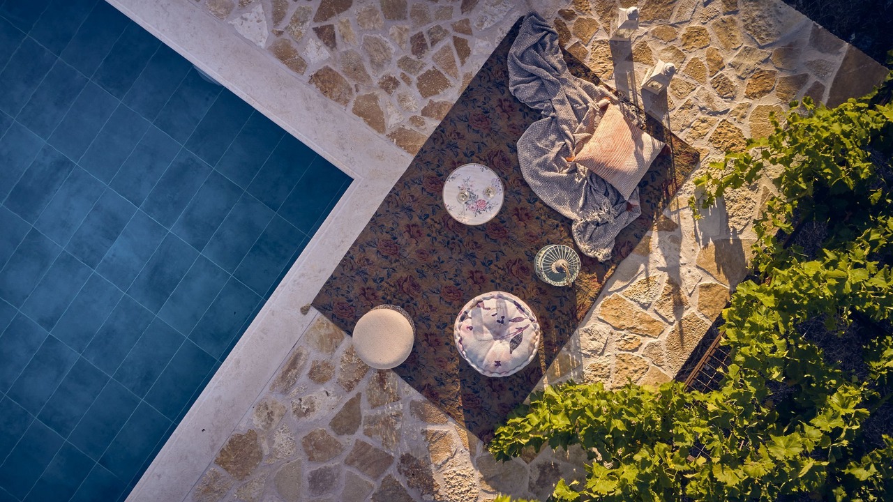 Photo of Outdoor in Varvara