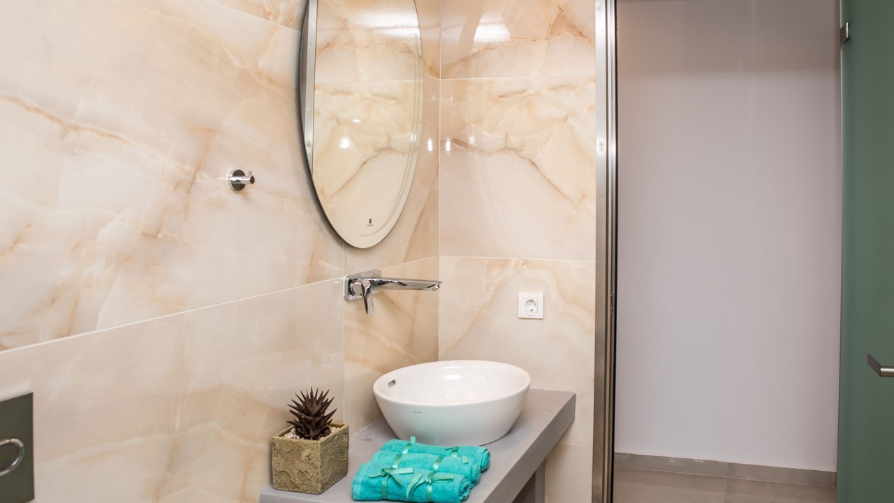 Photo of Bathroom in Alykes