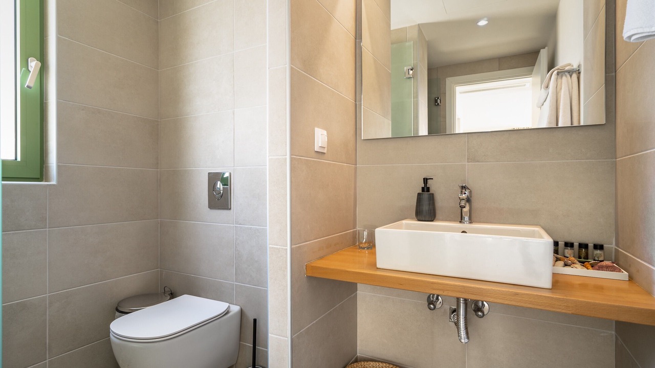 Photo of Bathroom in Skala