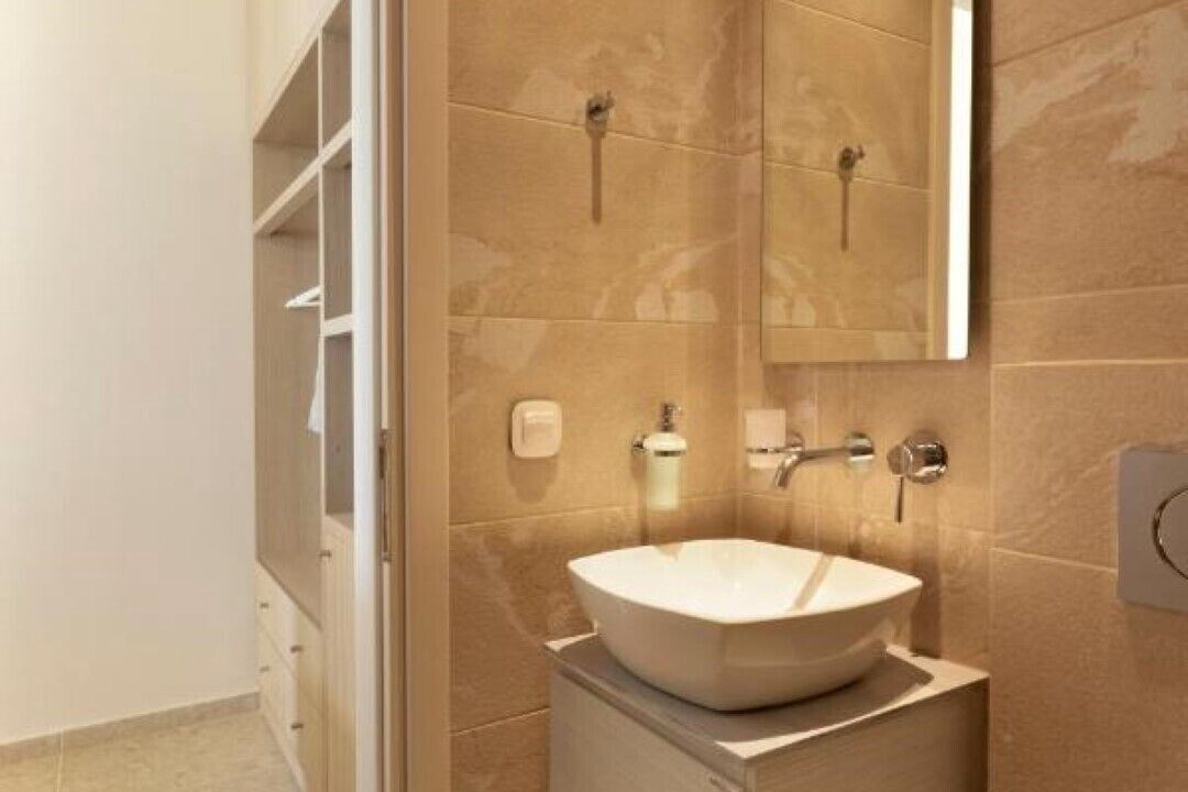 Photo of Bathroom in Loutraki