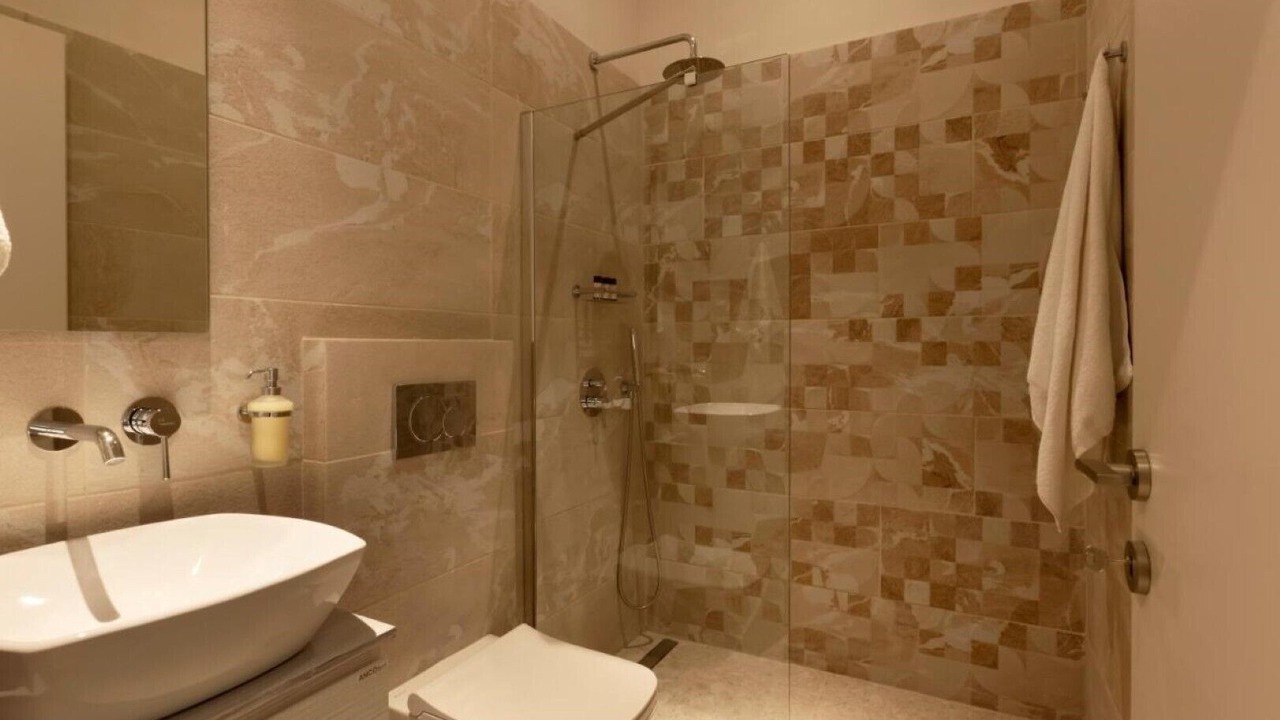 Photo of Bathroom in Loutraki