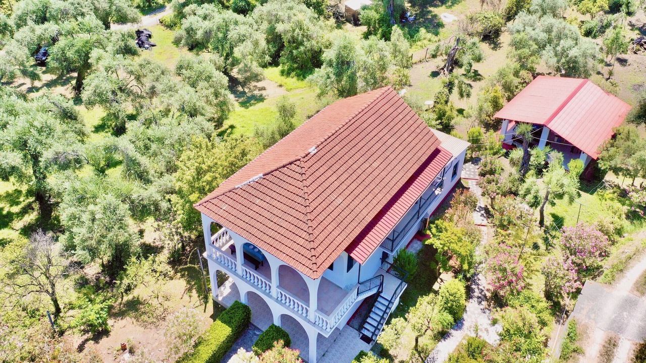 Photo of Outdoor in Astrakeri