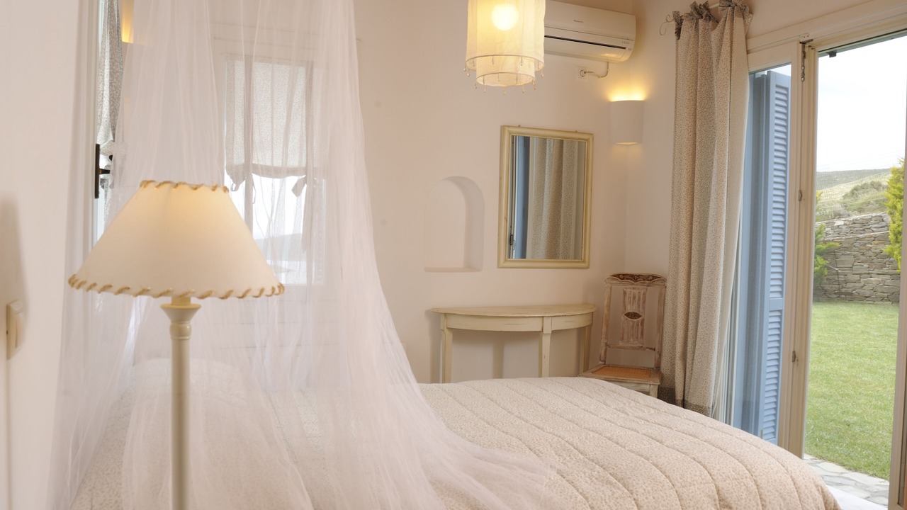 Photo of Bedroom in Ydrousa