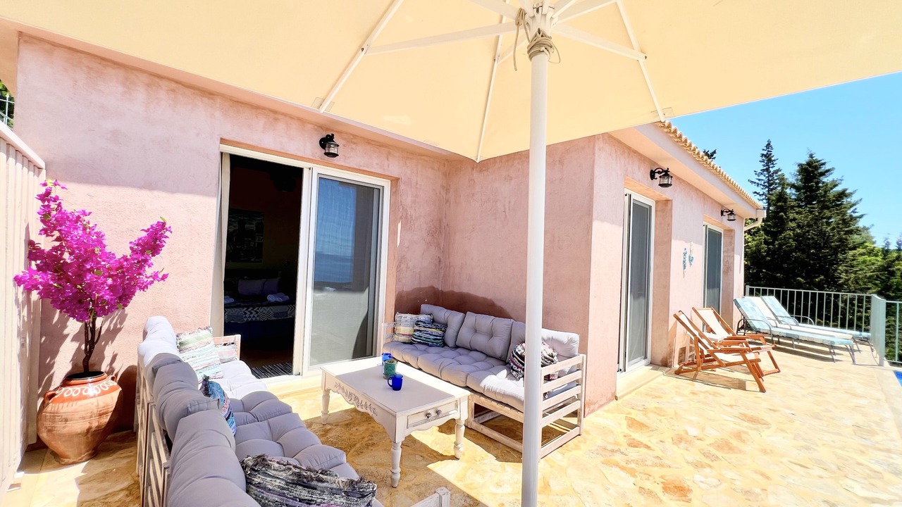Photo of Patio Balcony in Manganos