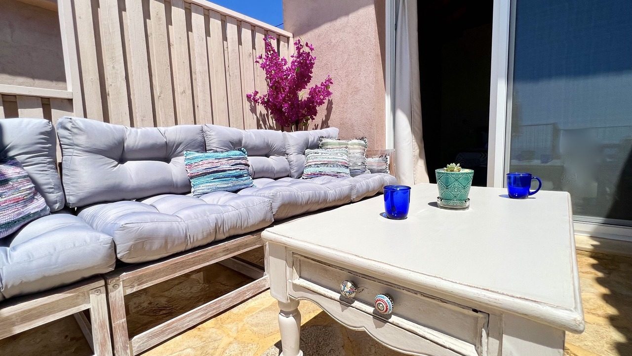 Photo of Patio Balcony in Manganos