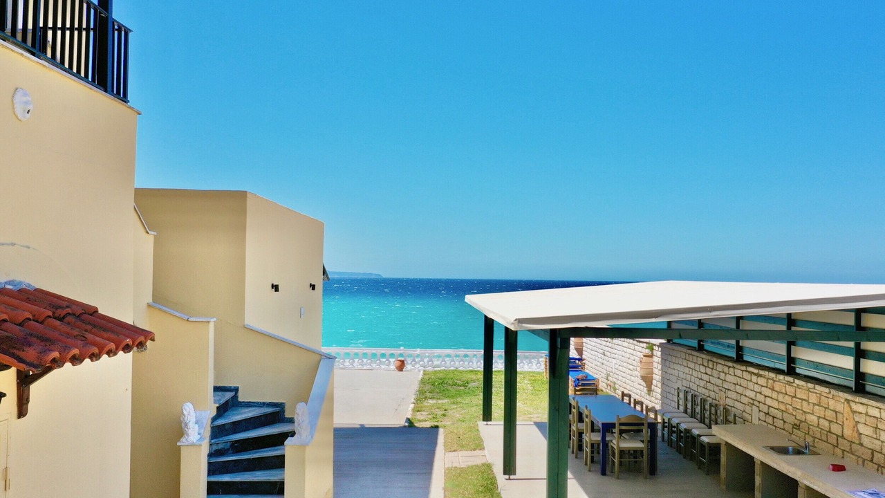 Photo of Patio Balcony in Agios Stefanos Avliotes