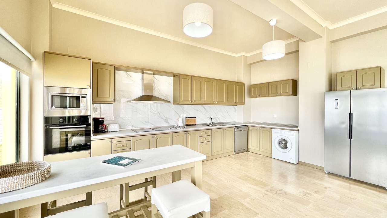 Photo of Kitchen in Agios Stefanos Avliotes