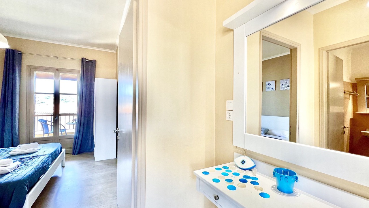 Photo of Bedroom in Agios Stefanos Avliotes