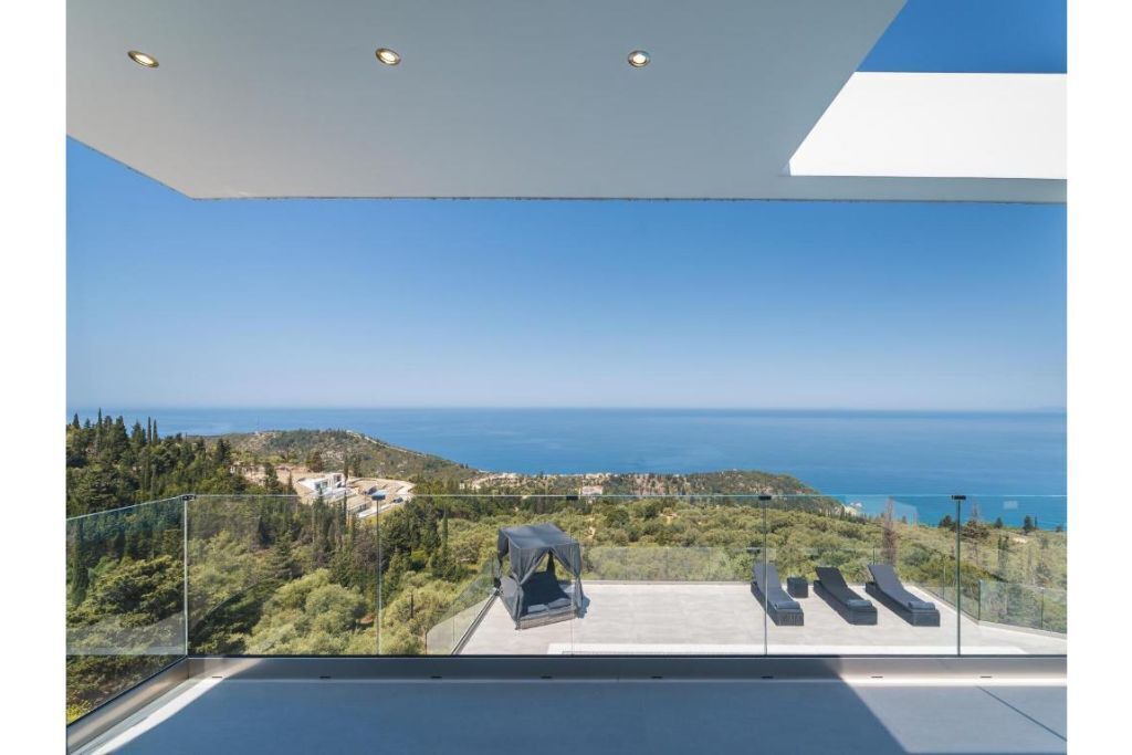Photo of Patio Balcony in Nikita