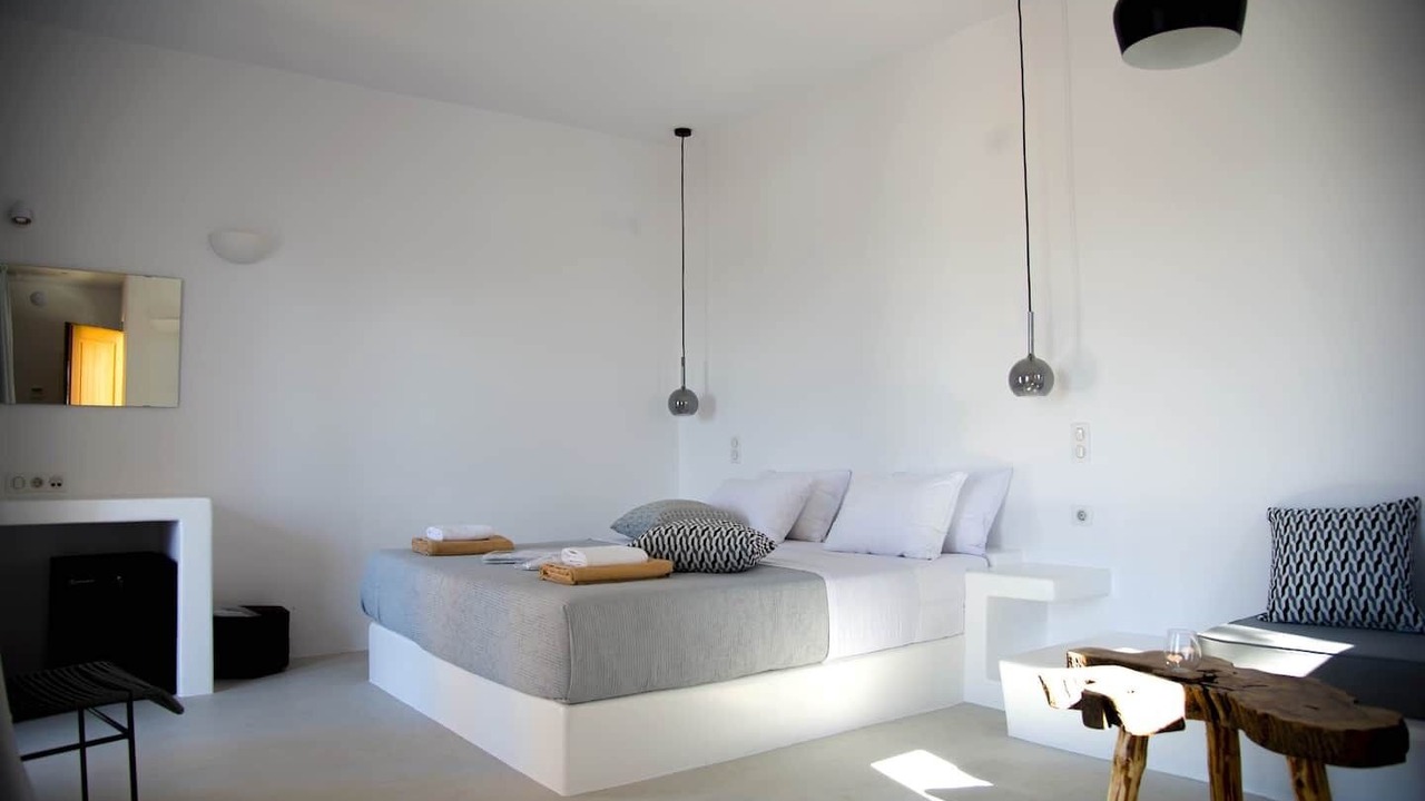 Photo of Bedroom in Platis Gialos