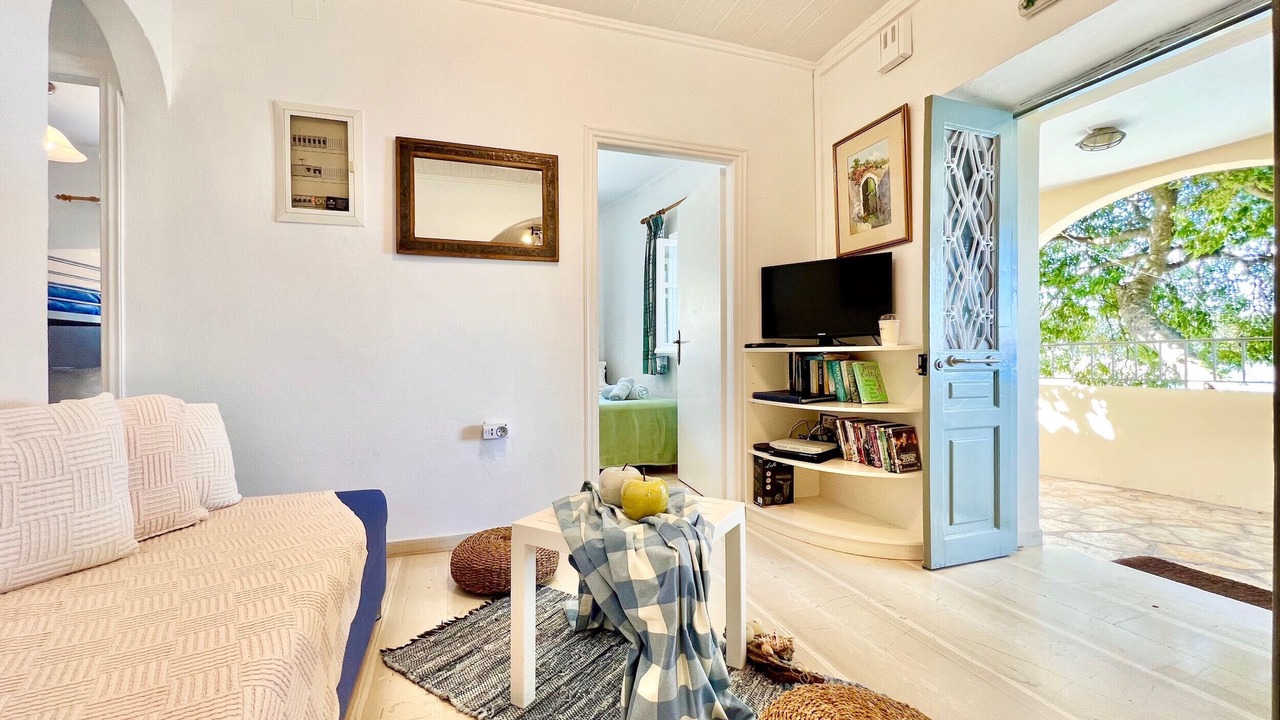 Photo of Livingroom in Apraos