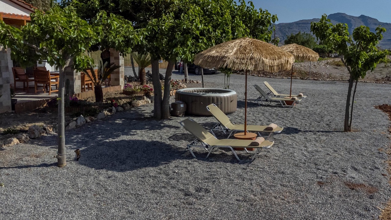 Photo of Outdoor in Haraki
