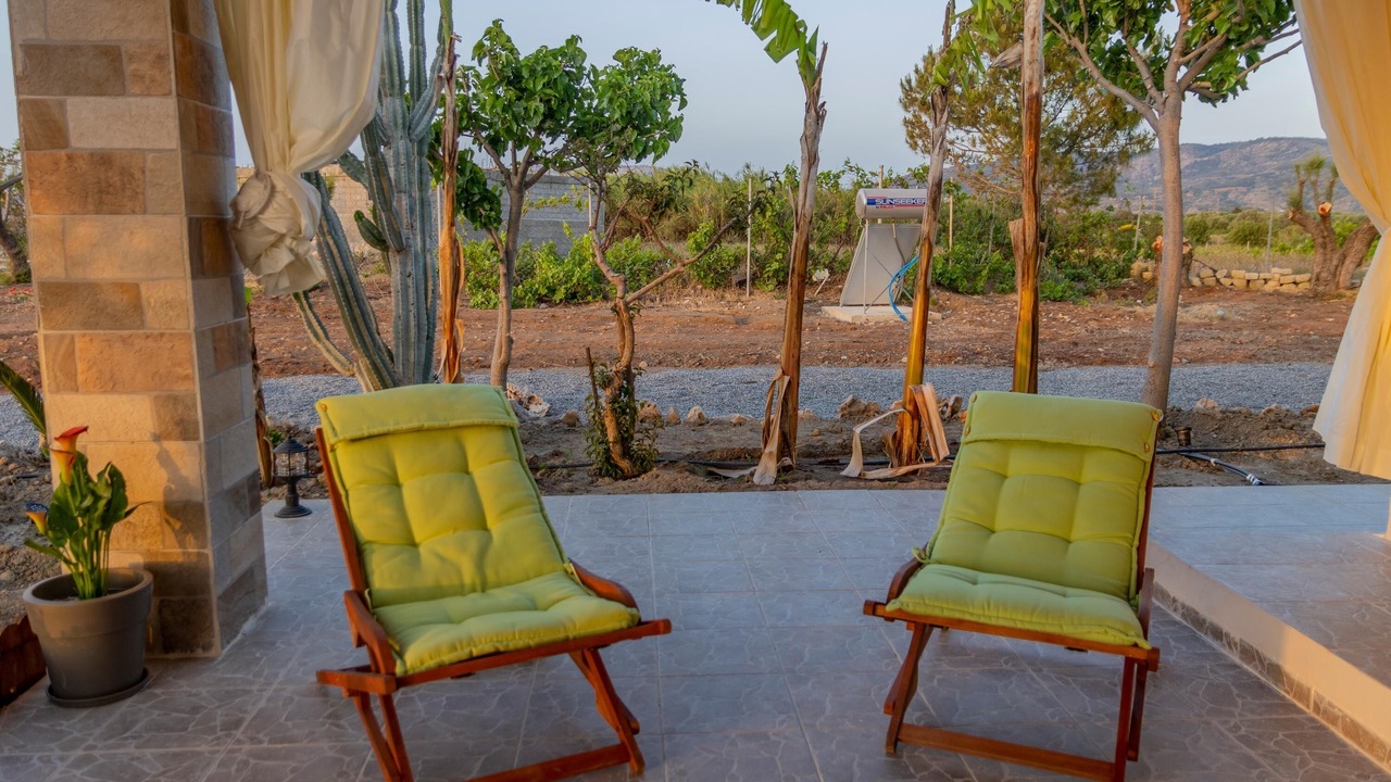 Photo of Patio Balcony in Haraki