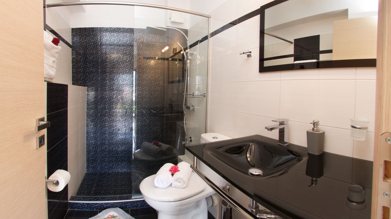 Photo of Bathroom in Aetos