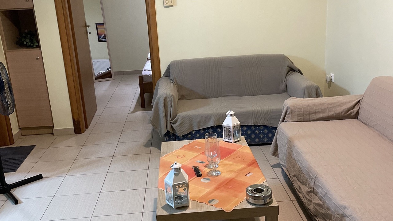 Photo of Livingroom in Kaki Thalassa