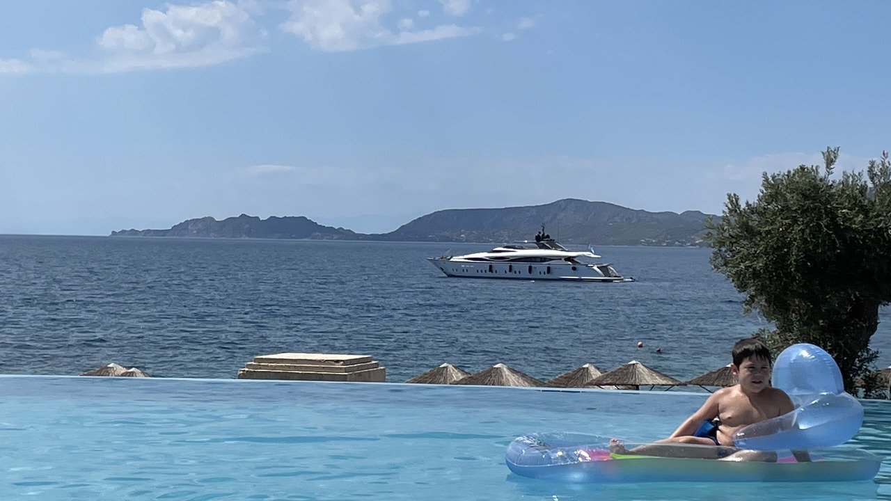 Photo of Outdoor in Kaki Thalassa