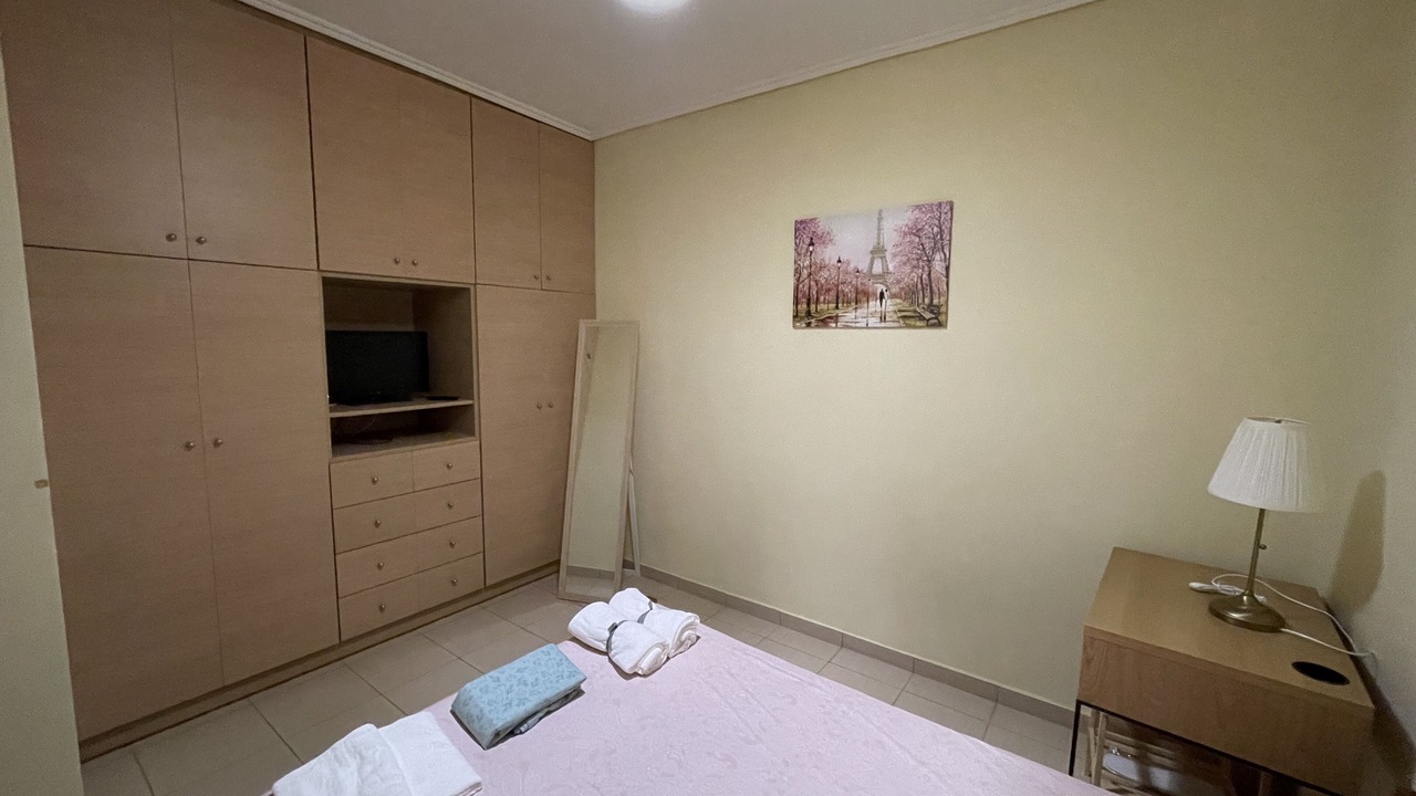 Photo of Bedroom in Kaki Thalassa