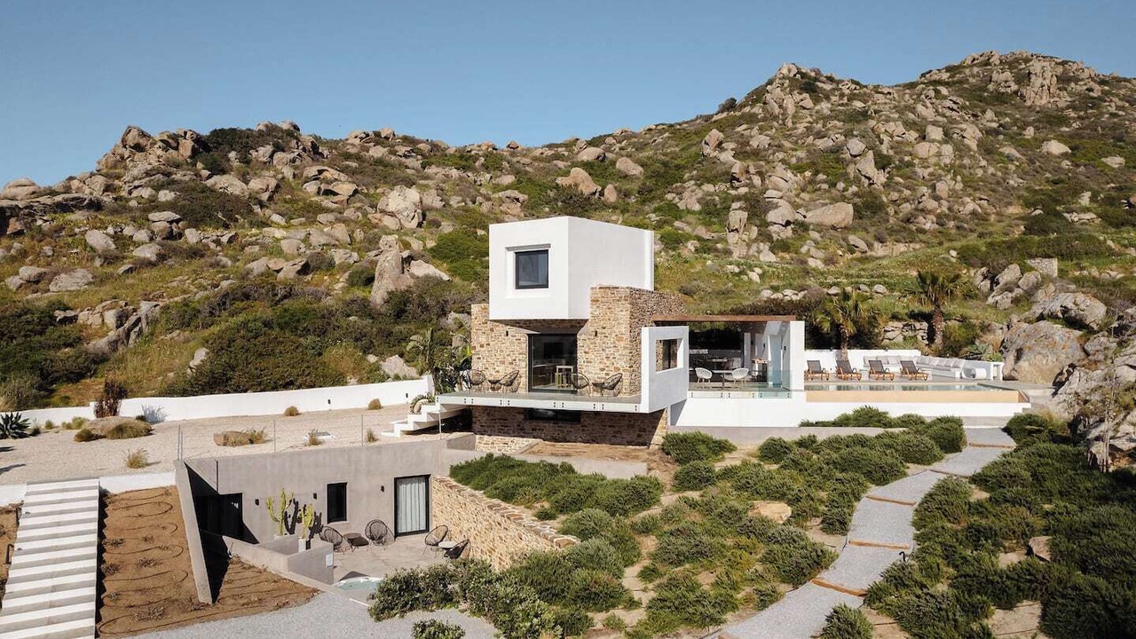 Photo of Outdoor in Maragas
