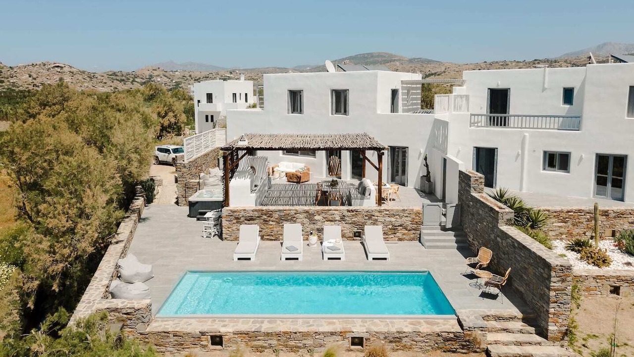 Photo of Outdoor in Maragas