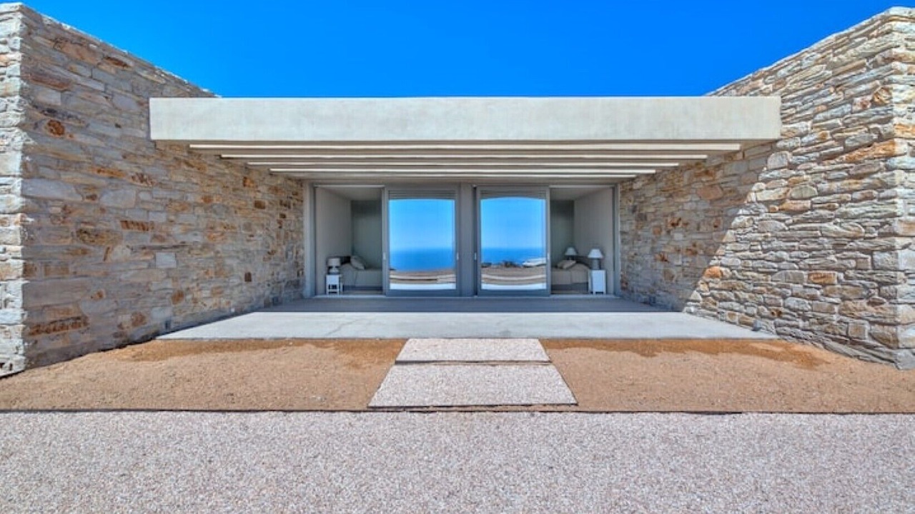 Photo of Outdoor in Milopotas