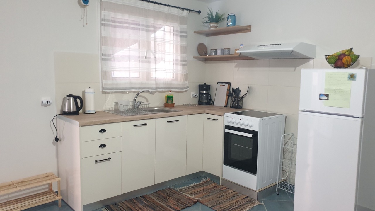 Photo of Kitchen in Mirties