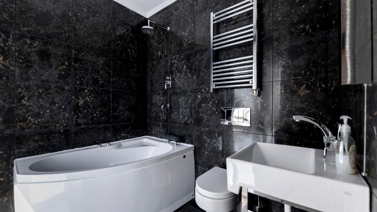 Photo of Bathroom in Gennadi