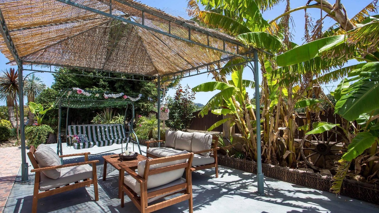 Photo of Patio Balcony in Theologos