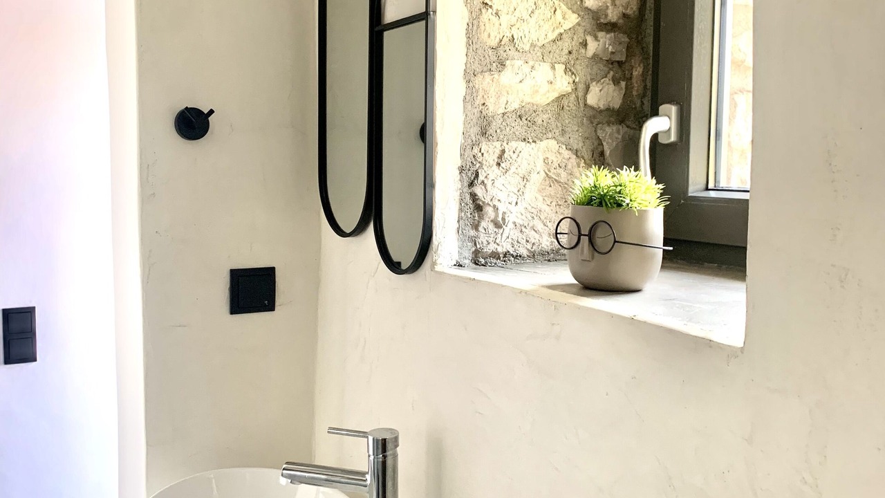 Photo of Bathroom in Eva