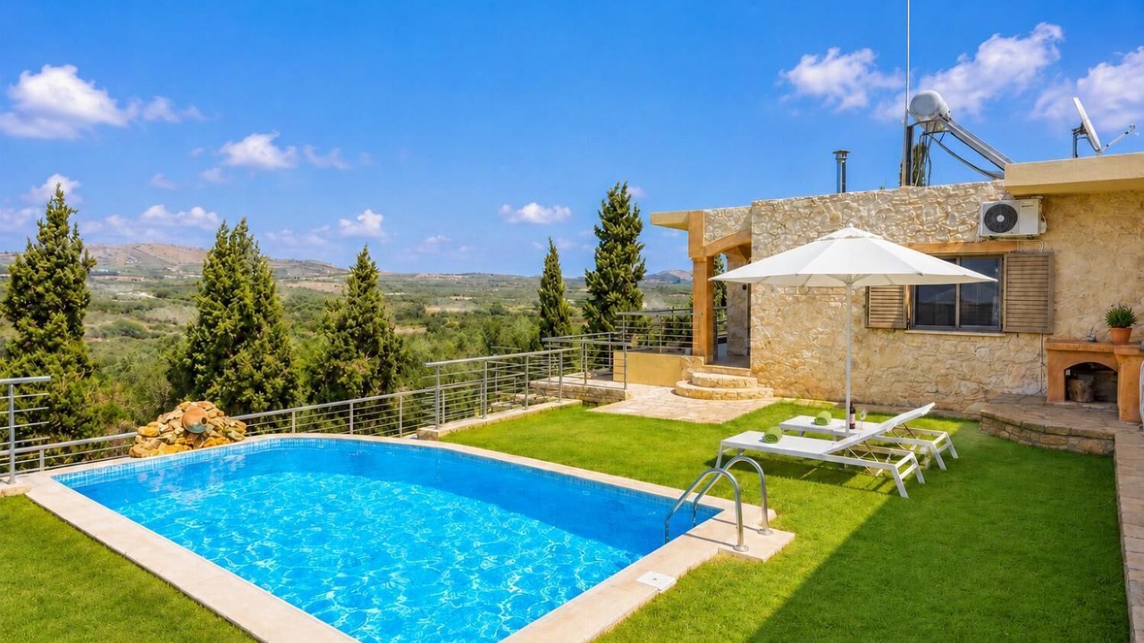 Photo of Outdoor in Roumeli