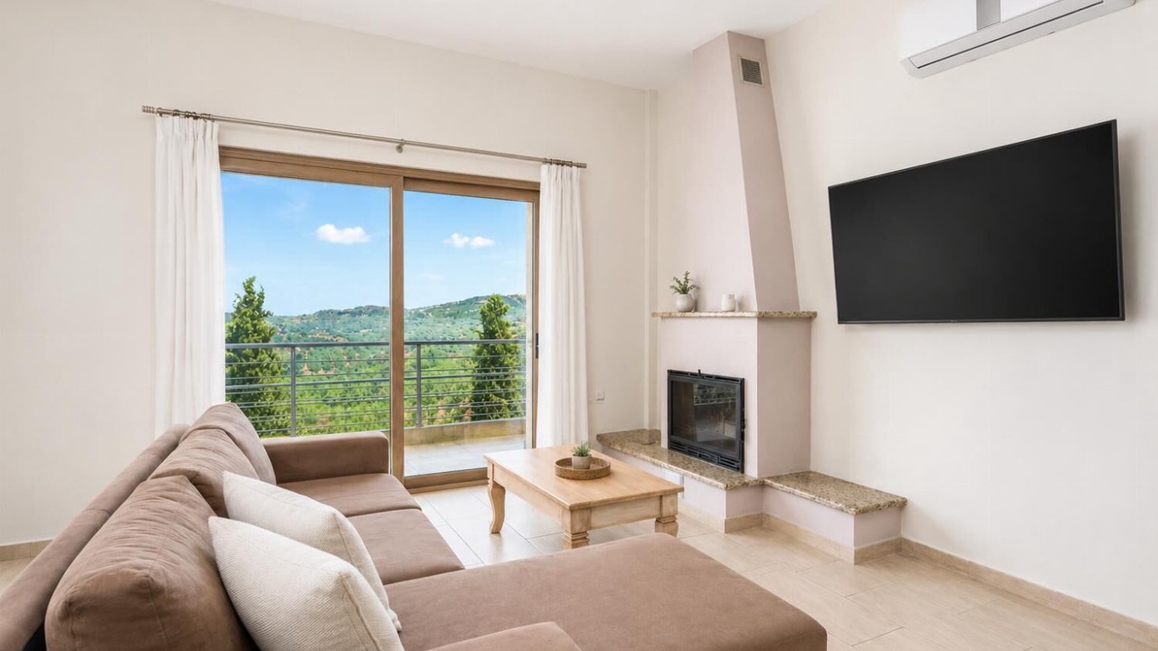 Photo of Livingroom in Roumeli