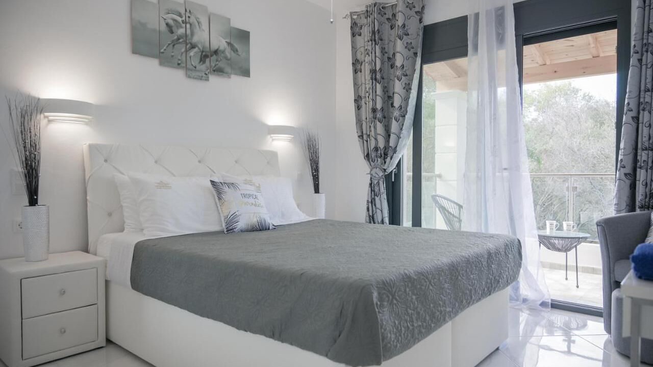 Photo of Bedroom in Notos