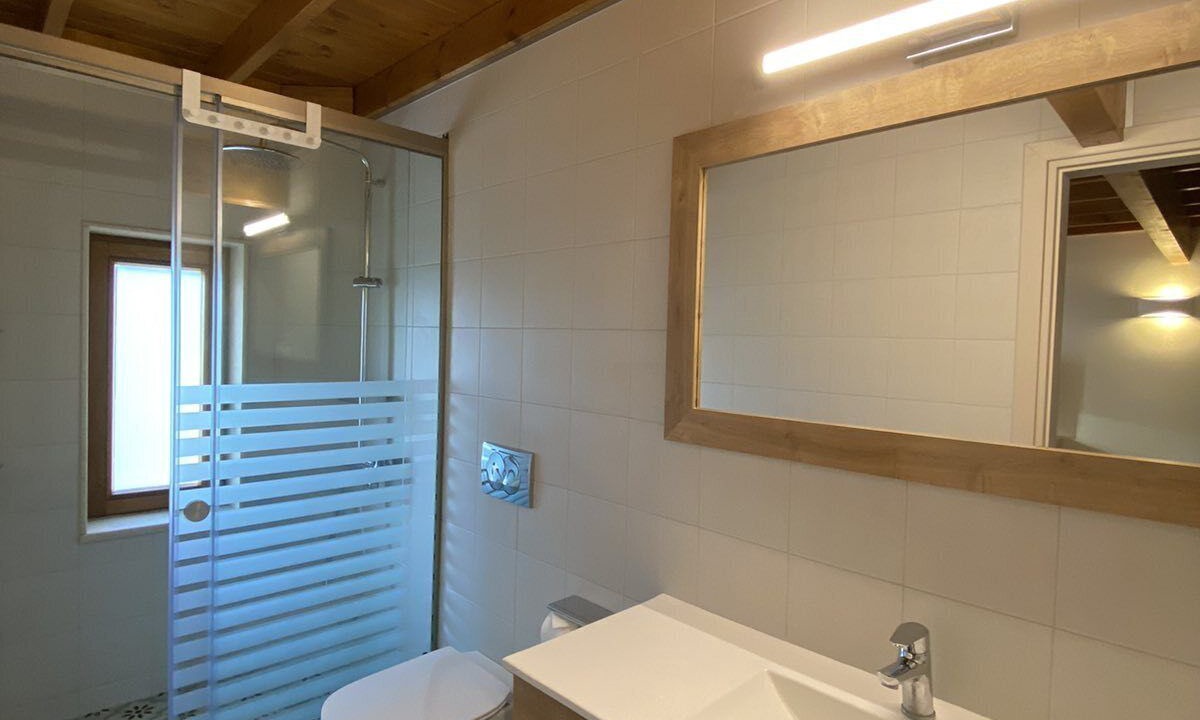 Photo of Bathroom in Asklipiio