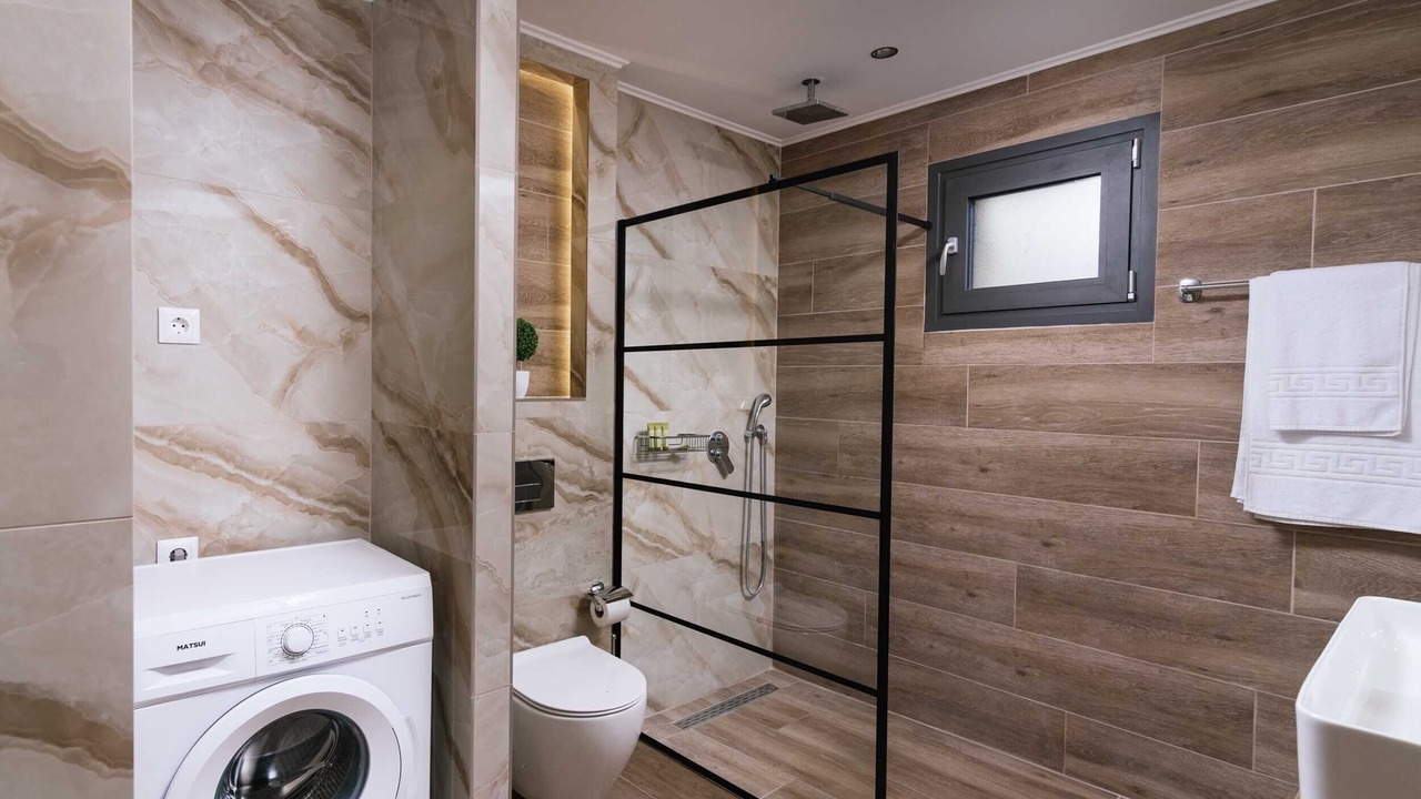 Photo of Bathroom in Faistos