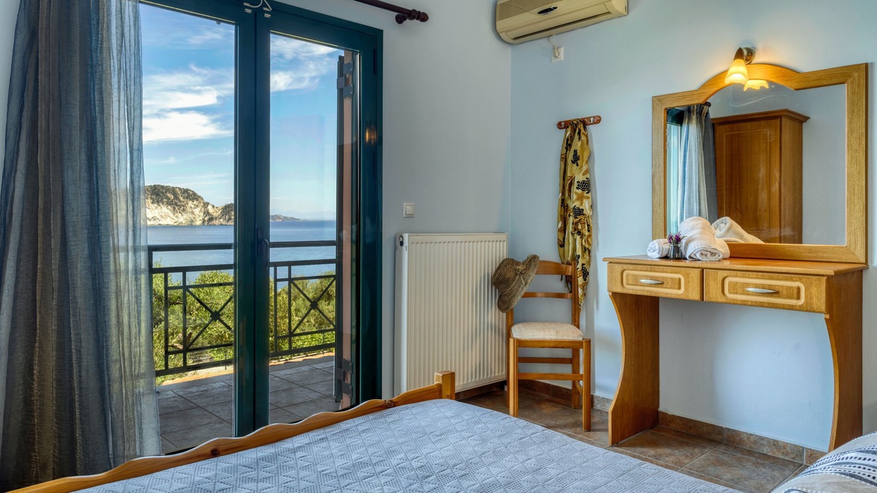 Photo of Bedroom in Marathias