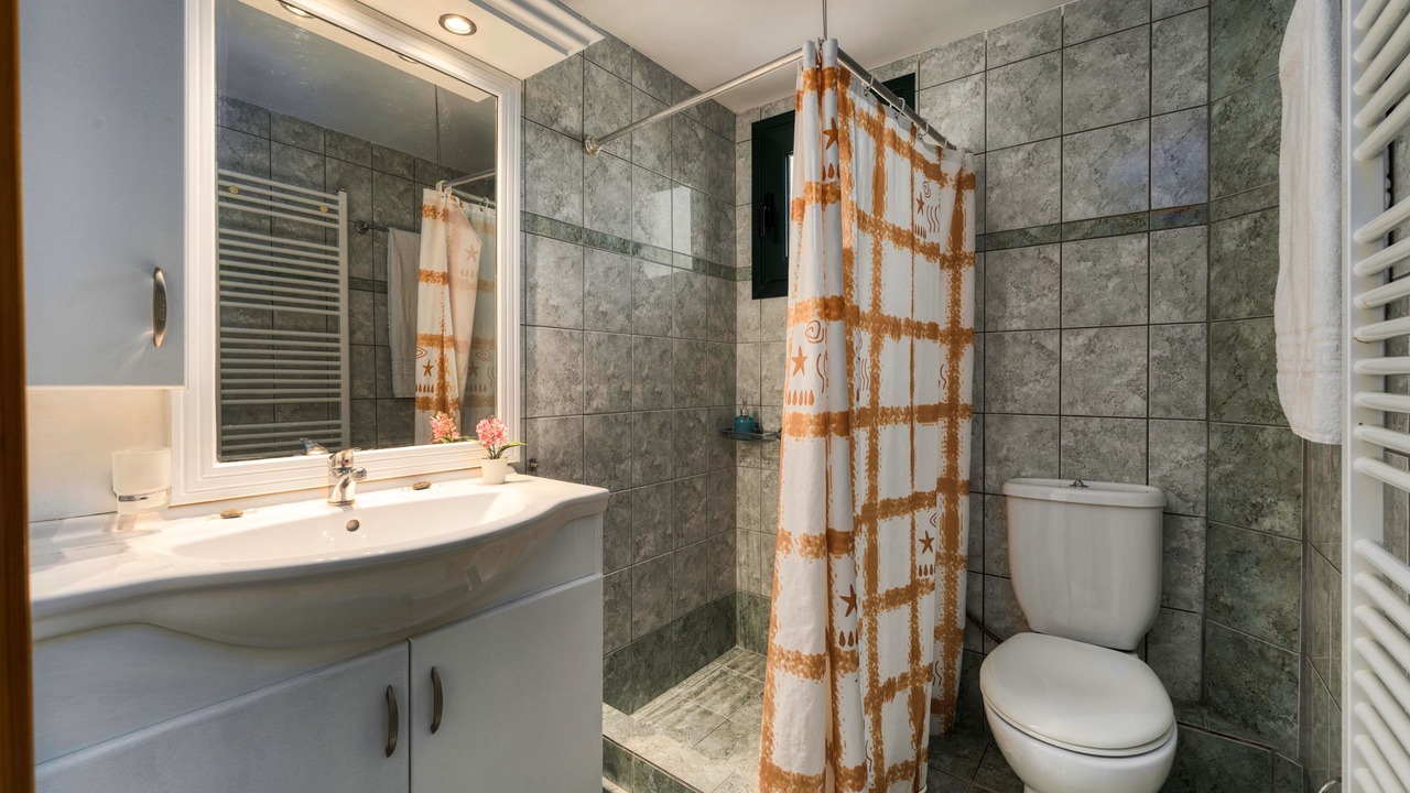 Photo of Bathroom in Marathias