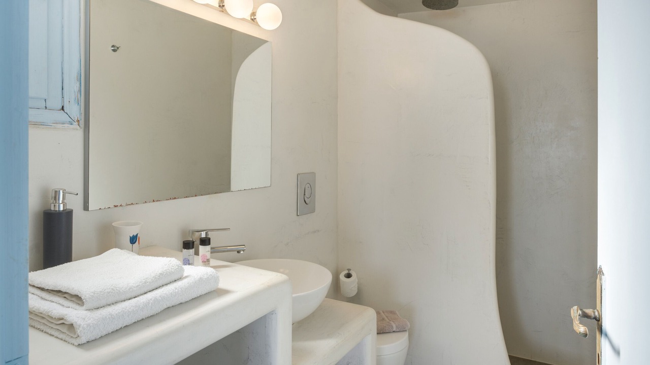 Photo of Bathroom in Perivolos
