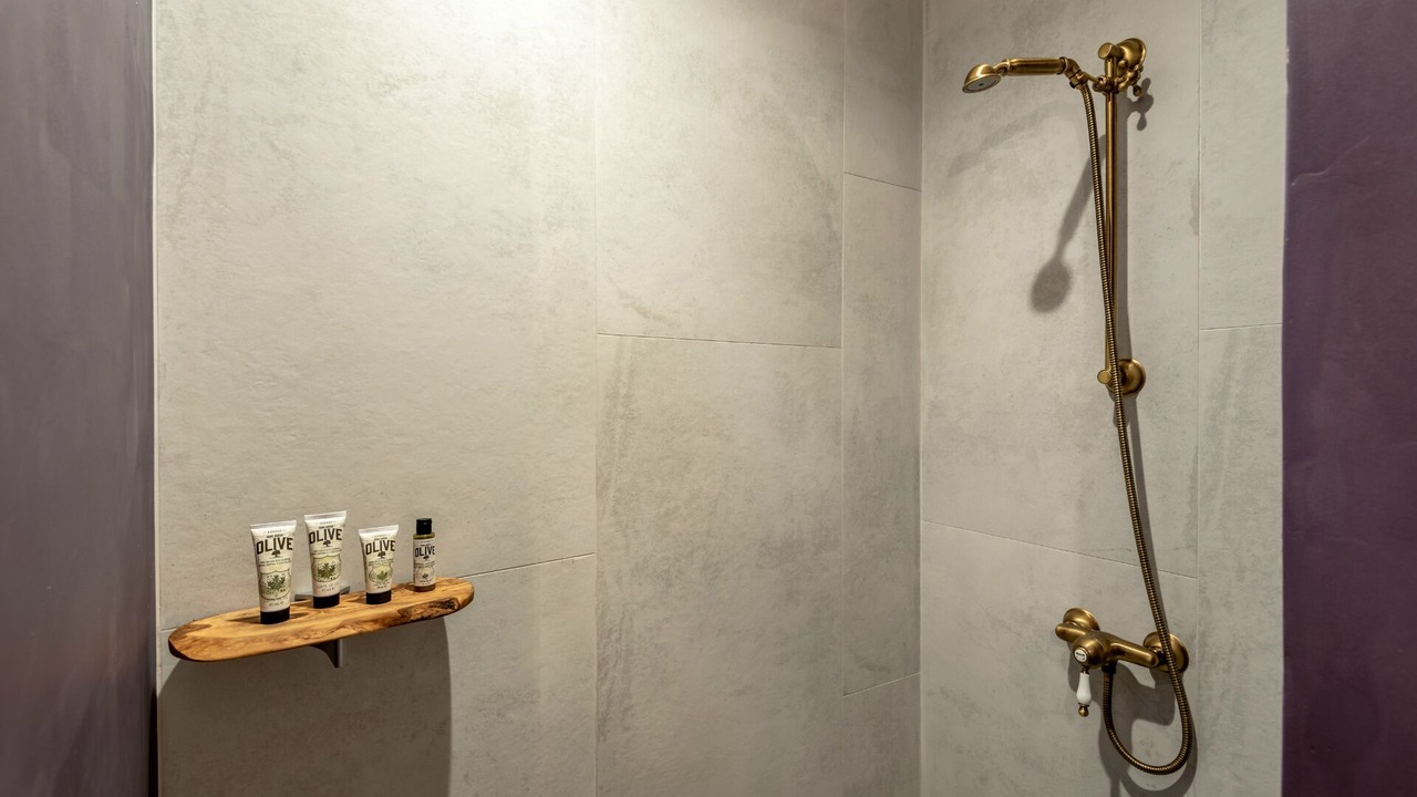 Photo of Bathroom in Sfinari