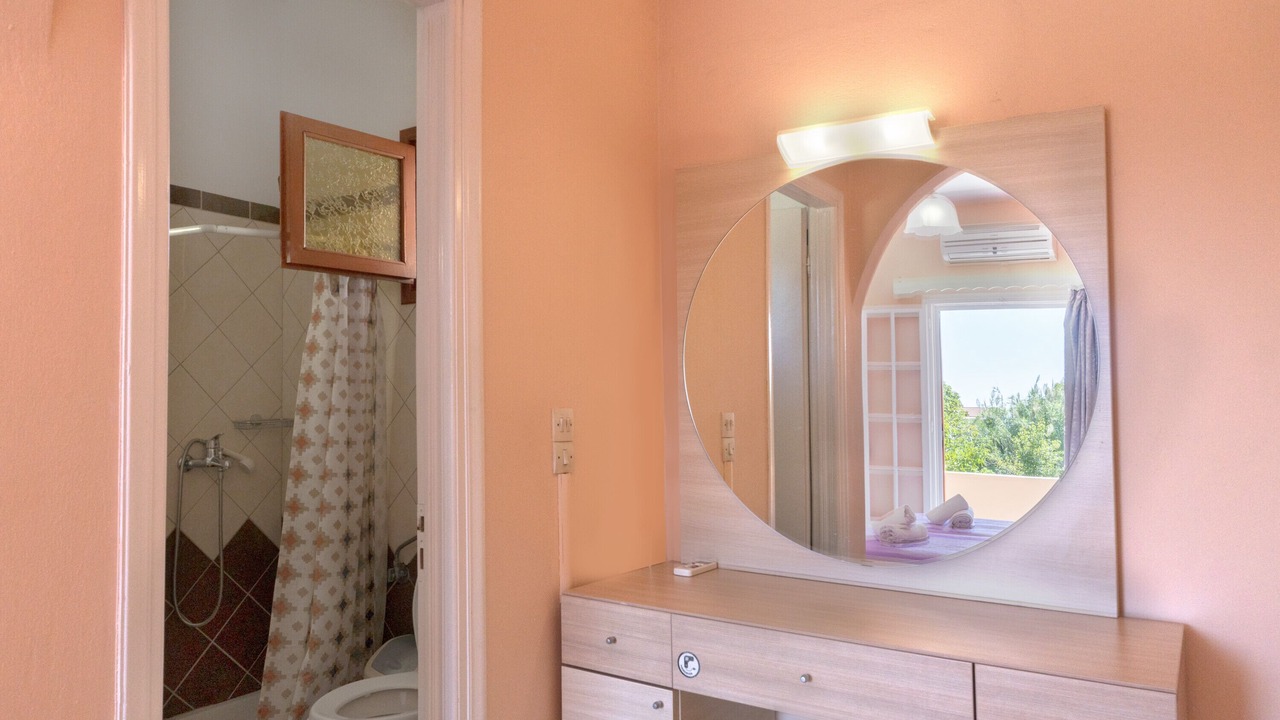 Photo of Bathroom in Agios Georgios Pagon