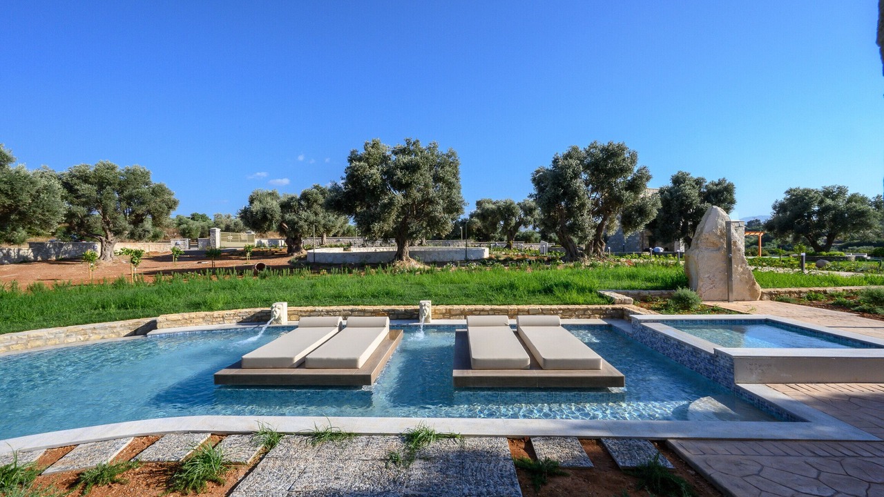 Photo of Outdoor in Prinos