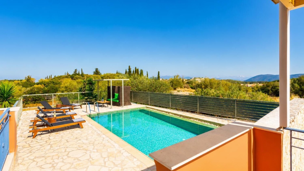 Photo of Outdoor in Mesovounia