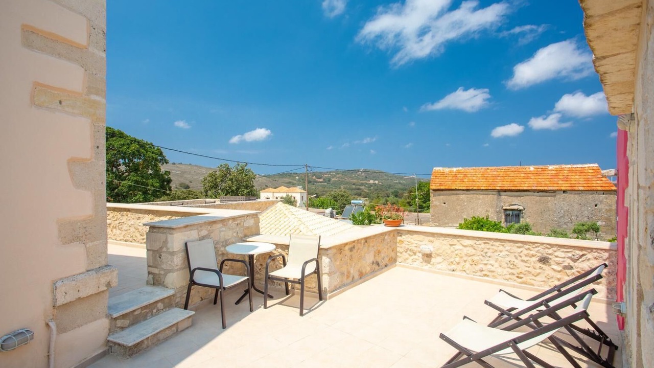 Photo of Outdoor in Monopari