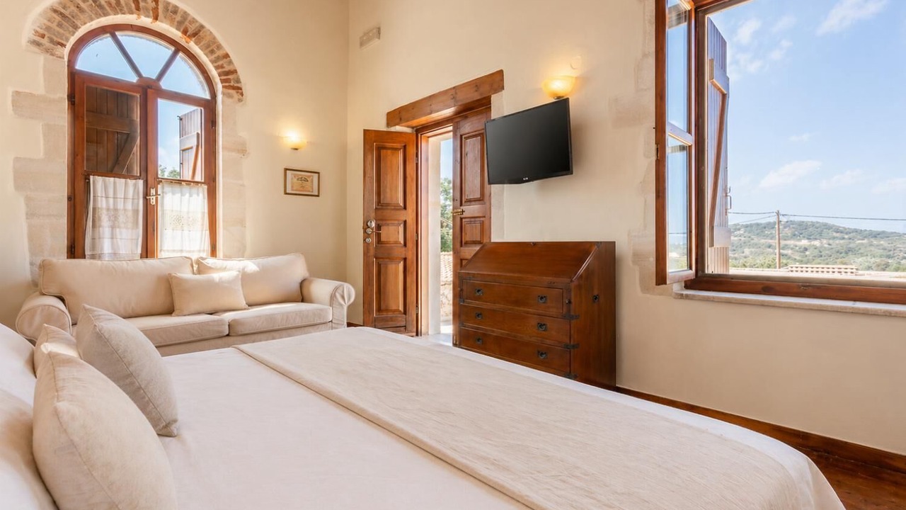 Photo of Bedroom in Monopari