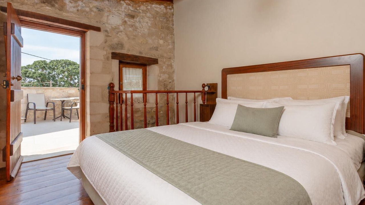 Photo of Bedroom in Monopari