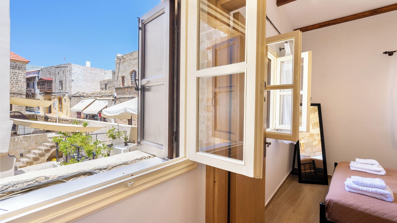 Photo of Bedroom in Rhodes Old Town