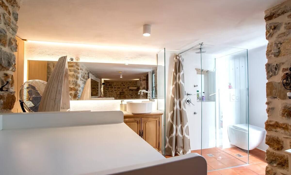 Photo of Bathroom in Naxos Town