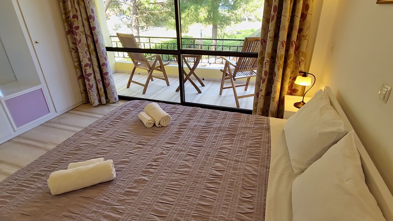 Photo of Bedroom in Melikia