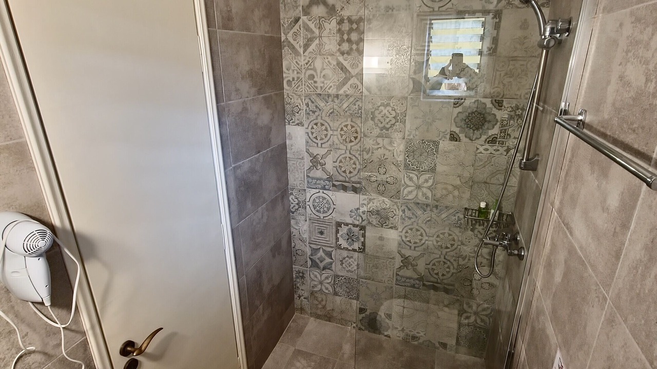 Photo of Bathroom in Melikia